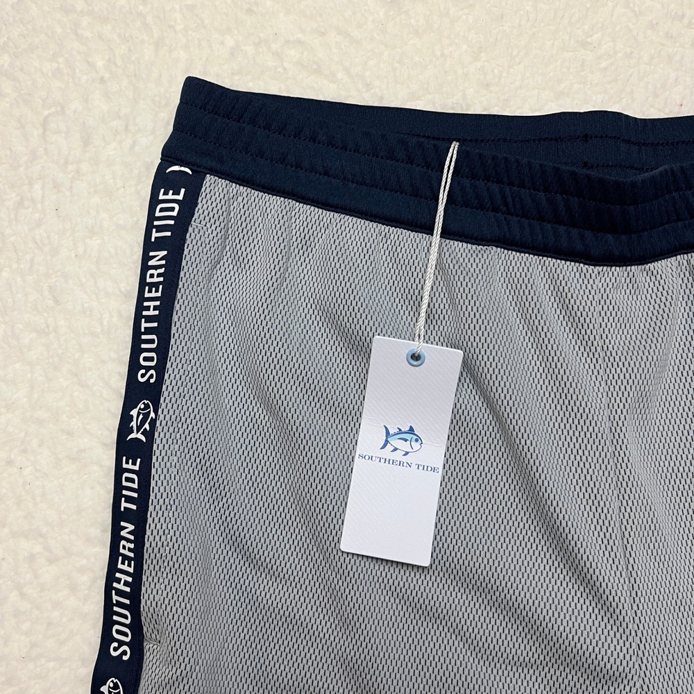 Southern Tide Boys Melnick Mesh Athletic Shorts Grey Youth XL 16 NWT